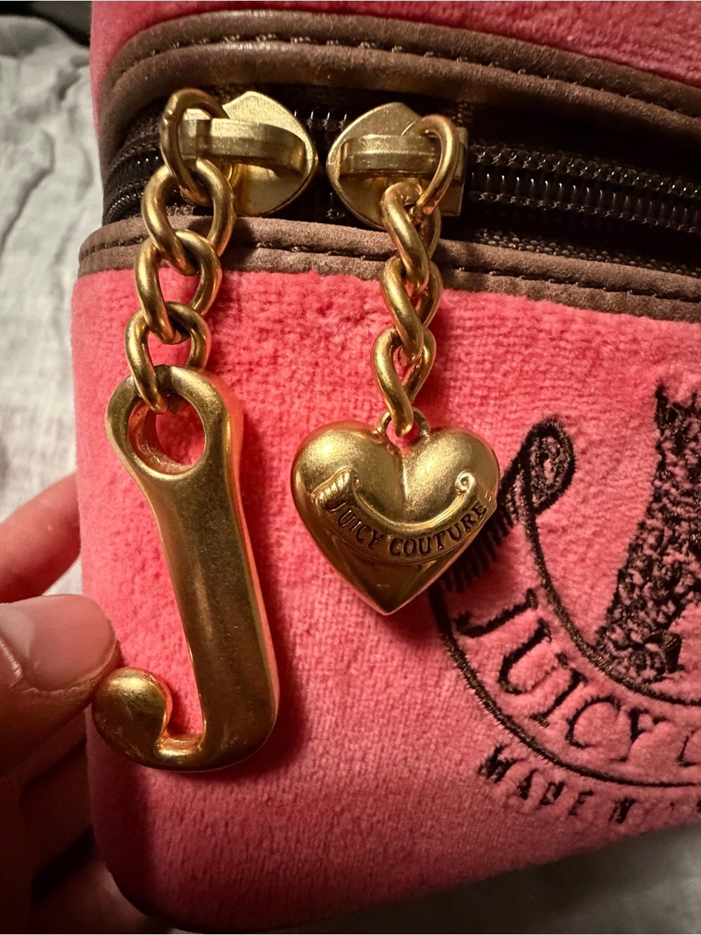 Juicy Couture Pink Velvet Travel Jewelry makeup Case train case rare - Picture 3 of 10